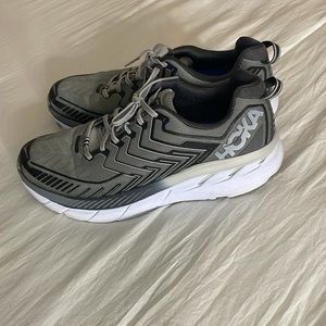 Hoka one one Clifton 4 size 11